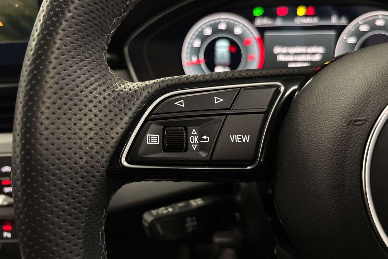 Used Audi A4 2023 for sale - 77134824: Photo 16