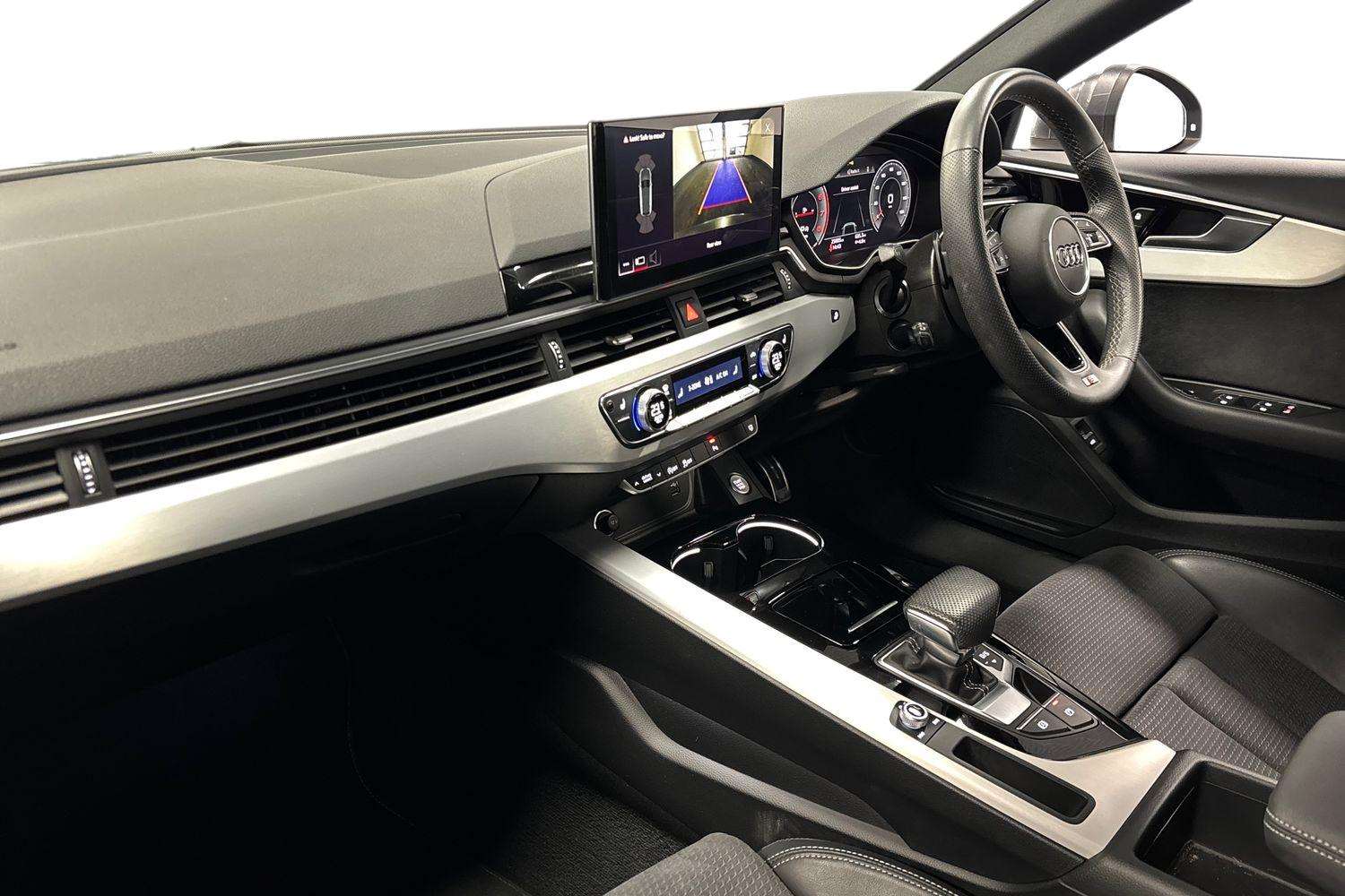 Used Audi A4 2023 for sale - 77134824: Photo 2