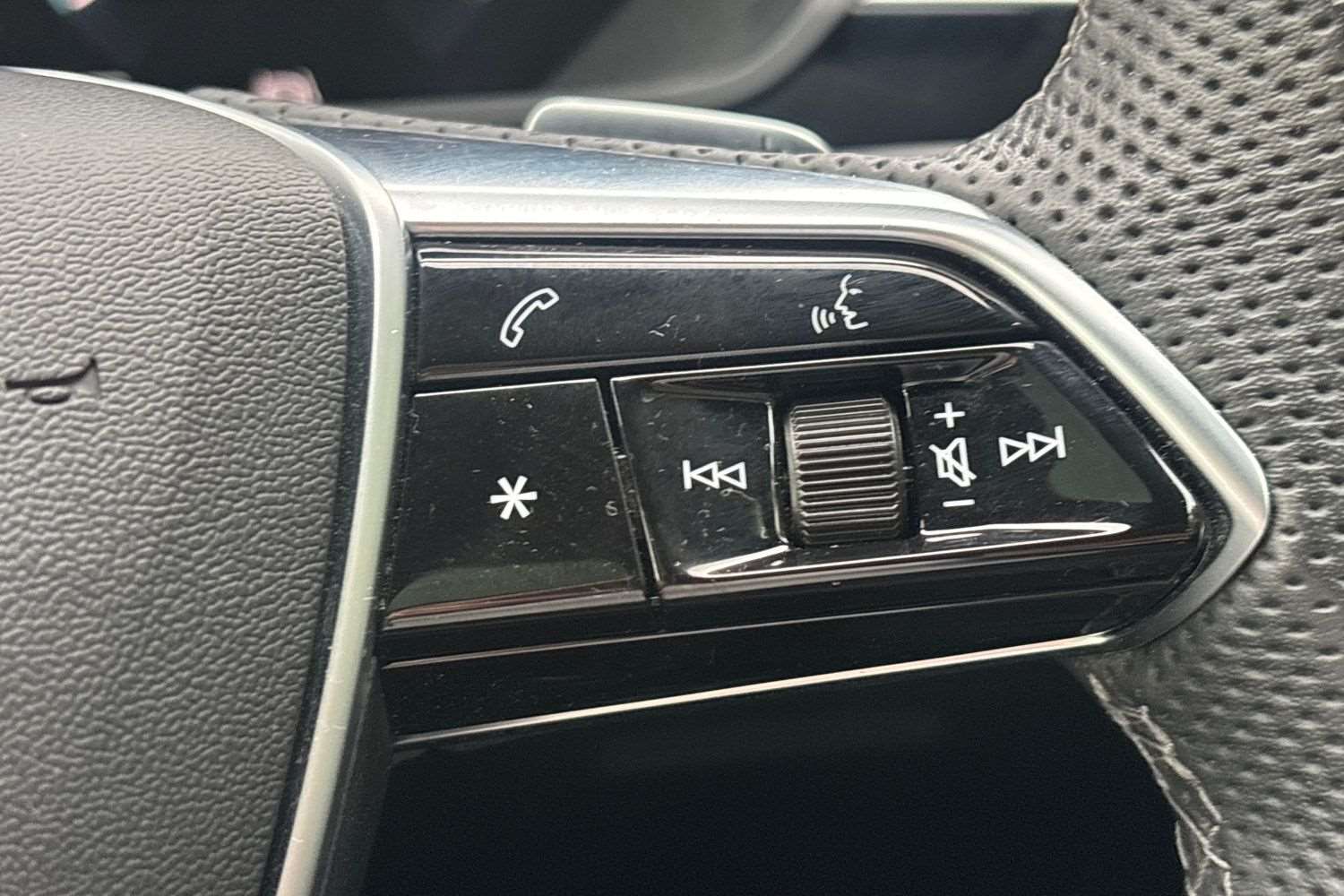 Used Audi Q8 2024 for sale - 76156351: Photo 17