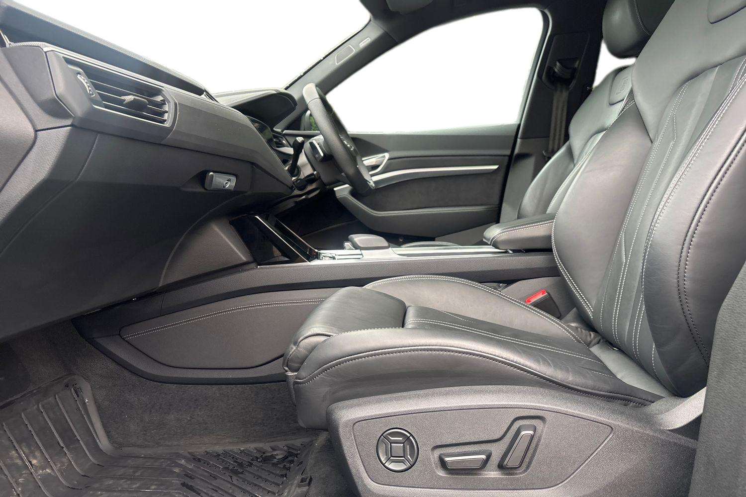Used Audi Q8 2024 for sale - 76156351: Photo 21