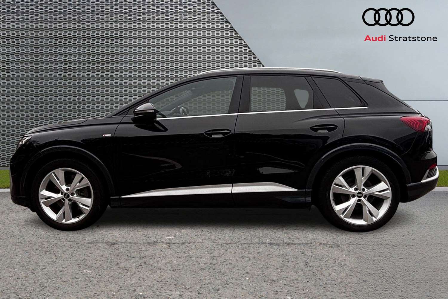 Used Audi Q4 e-tron 2022 for sale - 76624714: Photo 8