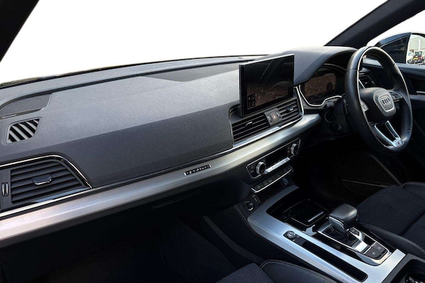 Used Audi Q5 2023 for sale - 75417885: Photo 2
