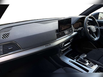 Used Audi Q5 2023 for sale - 75417885: Photo