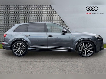 Used Audi Q7 2023 for sale - 79134628: Photo