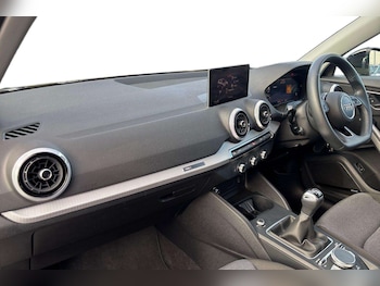 Used Audi Q2 2022 for sale - 76113432: Photo 2
