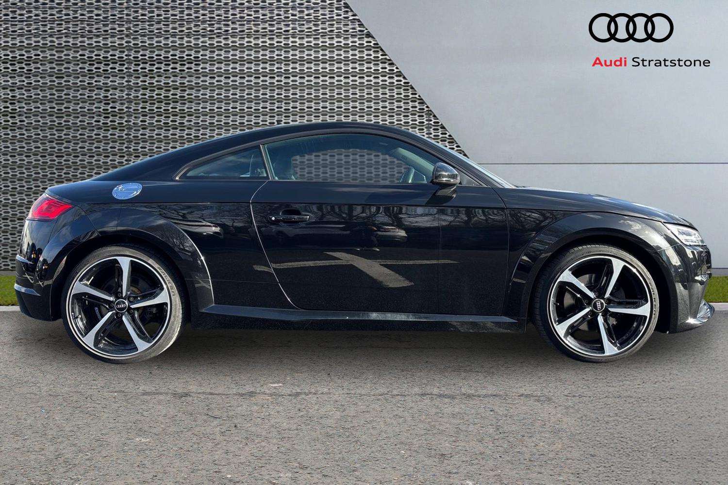 Used Audi TT 2022 for sale - 77648969: Photo 4