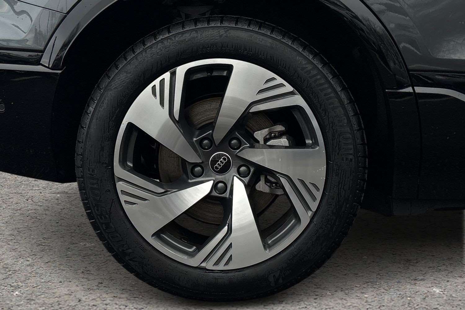 Used Audi Q6 e-tron 2025 for sale - 78010239: Photo 5