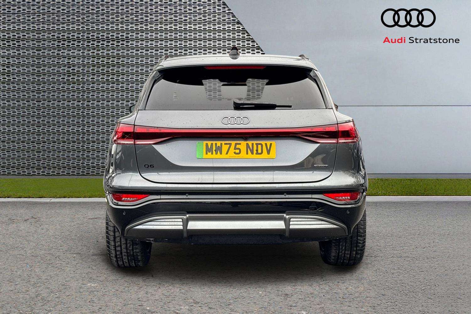 Used Audi Q6 e-tron 2025 for sale - 78010239: Photo 7