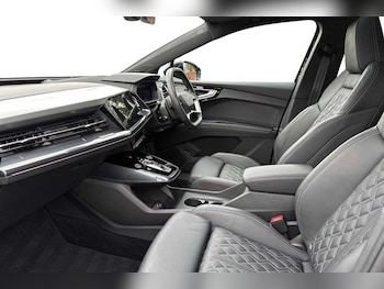 Used Audi Q4 e-tron 2023 for sale - 75260009: Photo
