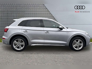 Used Audi Q5 2023 for sale - 77674638: Photo