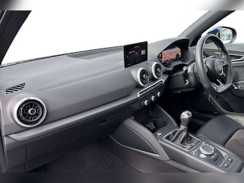 Used Audi Q2 2022 for sale - 76113329: Photo 2