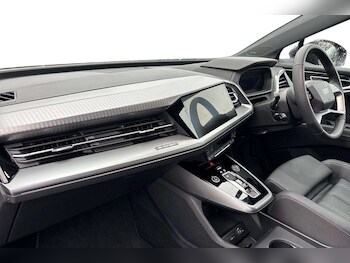 Used Audi Q4 e-tron 2025 for sale - 77361242: Photo