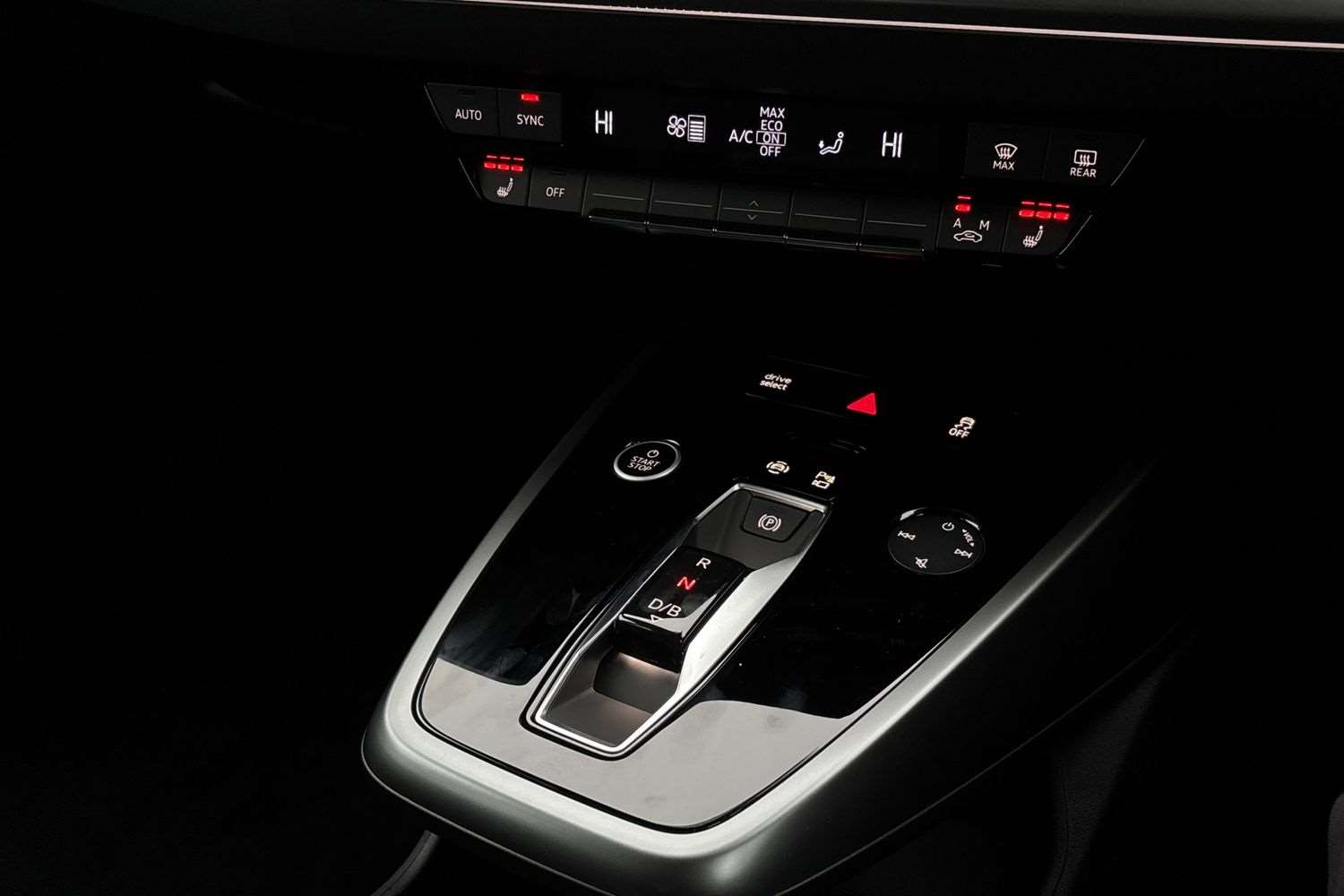 Used Audi Q4 e-tron 2025 for sale - 77361242: Photo 32