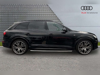Used Audi Q7 2023 for sale - 78949532: Photo