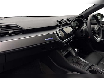 Used Audi Q3 2025 for sale - 78278916: Photo