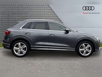 Used Audi Q3 2025 for sale - 78278916: Photo