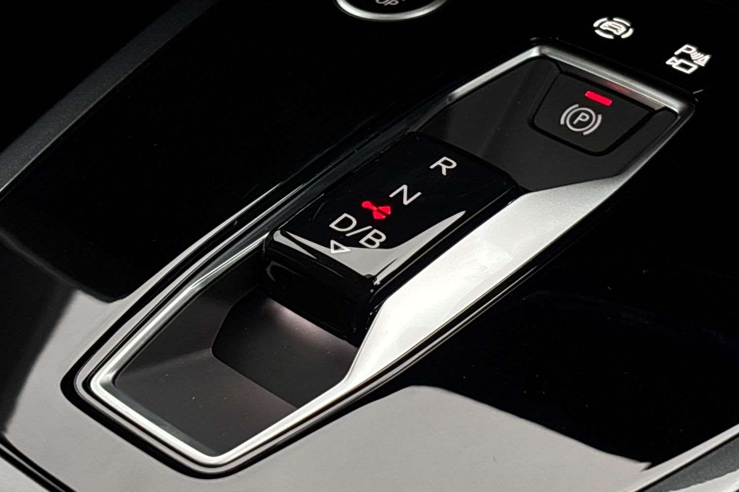 Used Audi Q4 e-tron 2025 for sale - 78010387: Photo 15