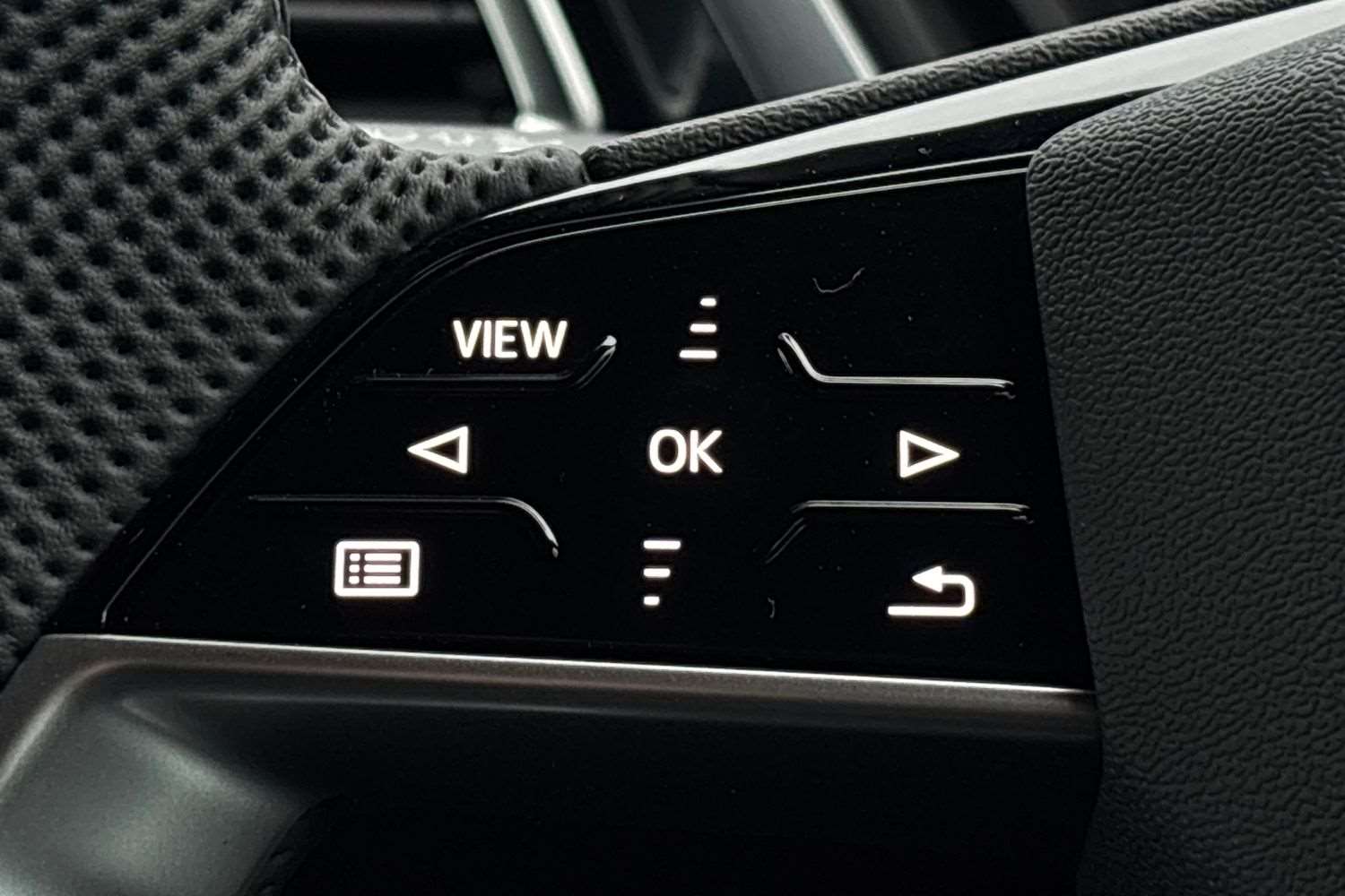 Used Audi Q4 e-tron 2025 for sale - 78010387: Photo 16