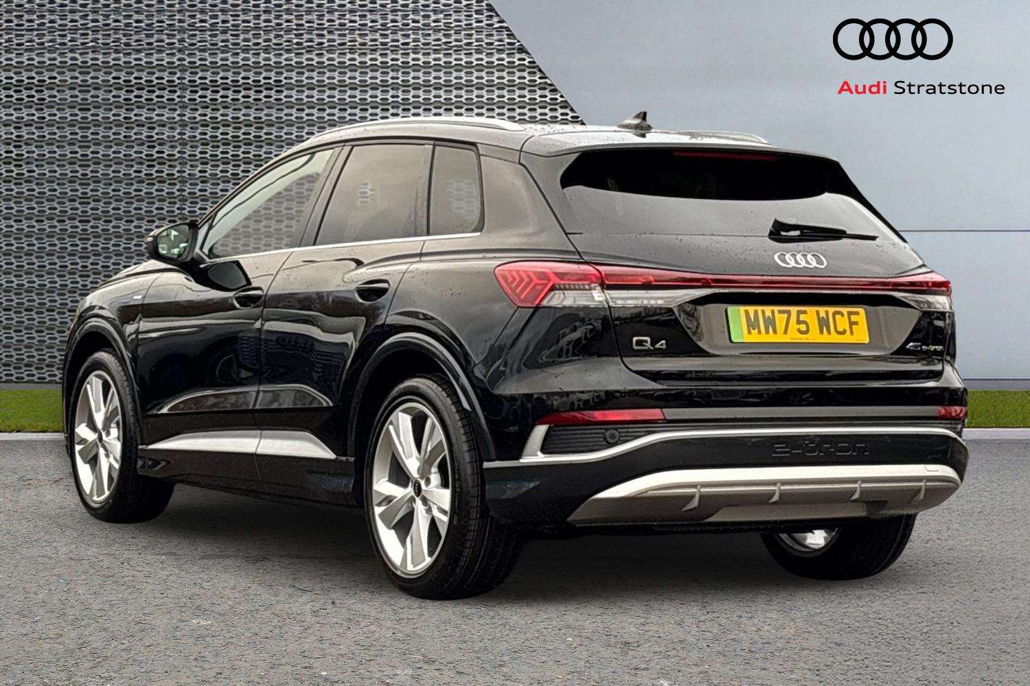 Used Audi Q4 e-tron 2025 for sale - 78010387: Photo 3