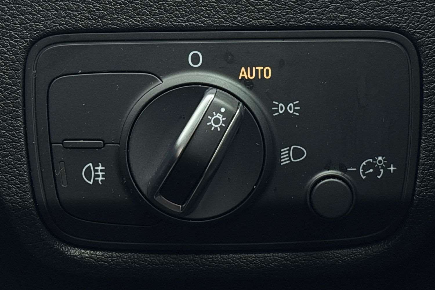 Used Audi Q2 2023 for sale - 77648820: Photo 24