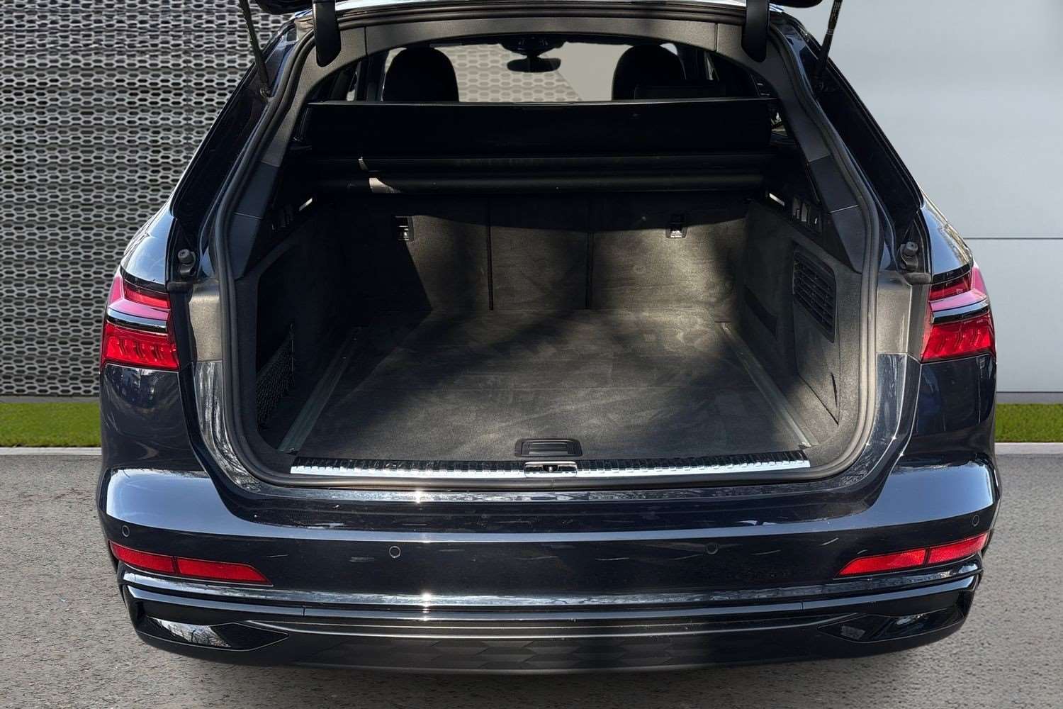 Used Audi A6 2024 for sale - 78173717: Photo 13