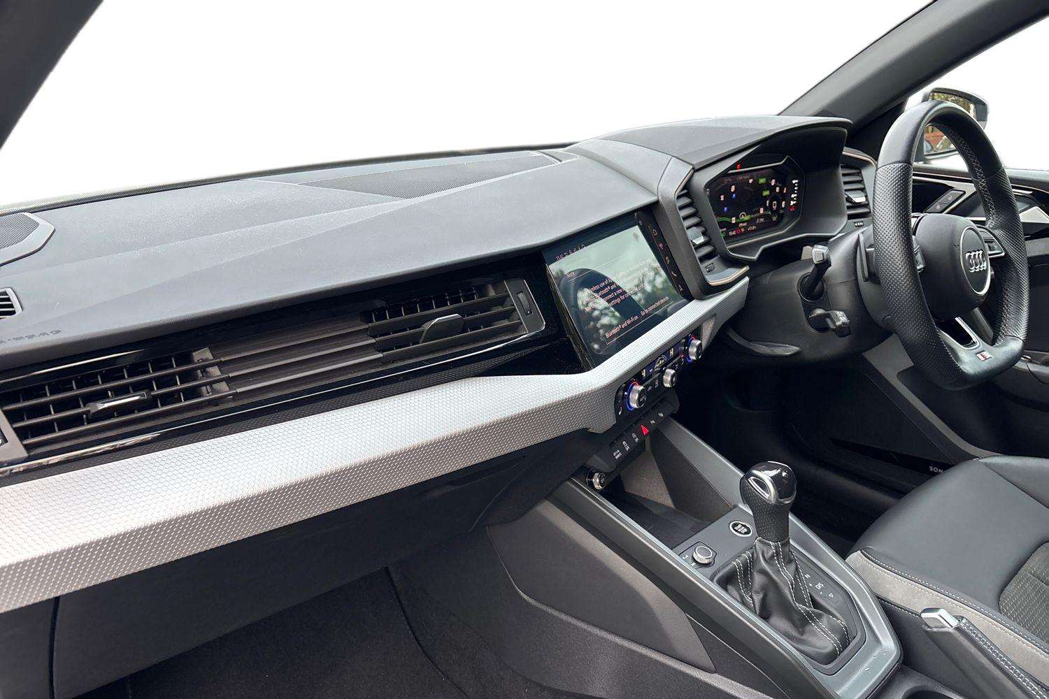 Used Audi A1 2022 for sale - 77321749: Photo 2