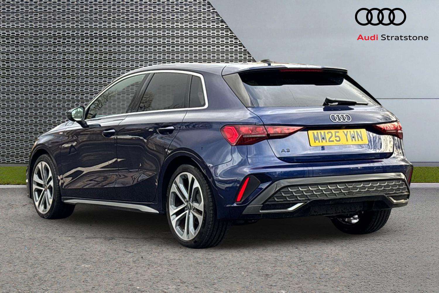 Used Audi A3 2025 for sale - 77500385: Photo 3