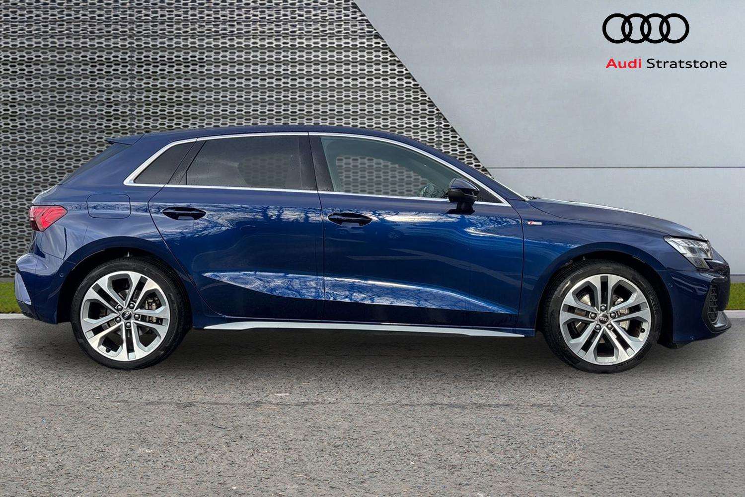 Used Audi A3 2025 for sale - 77500385: Photo 4