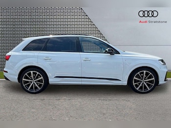 Used Audi Q7 2023 for sale - 78991011: Photo