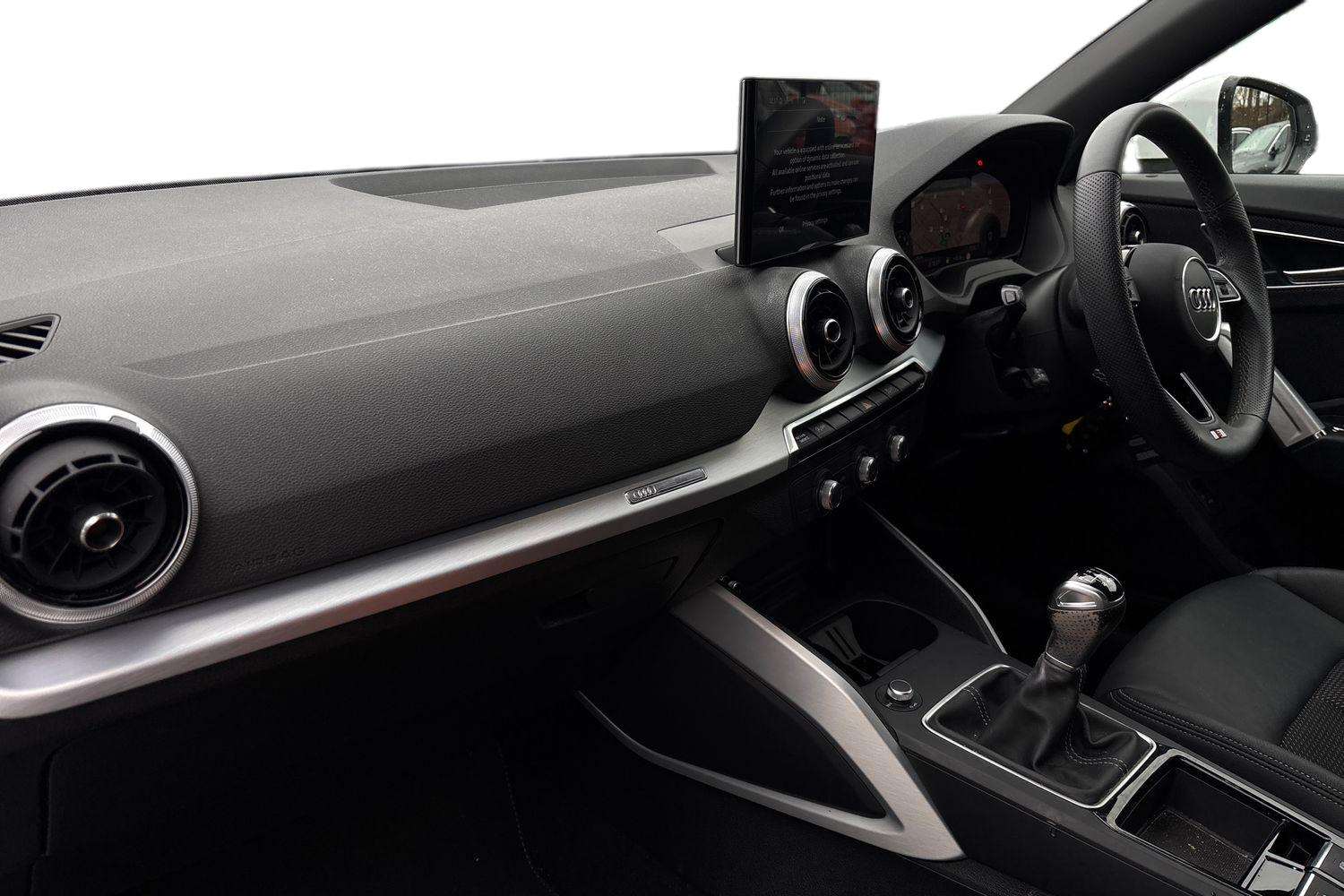 Used Audi Q2 2024 for sale - 77698981: Photo 2