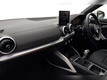 Used Audi Q2 2024 for sale - 77698981: Photo