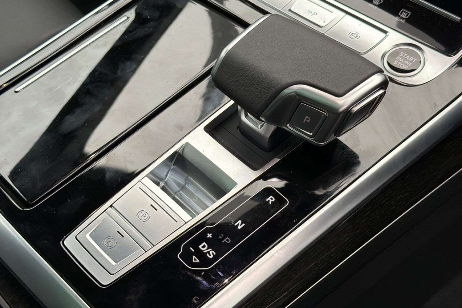 Used Audi Q8 for sale - 76761135: Photo 15