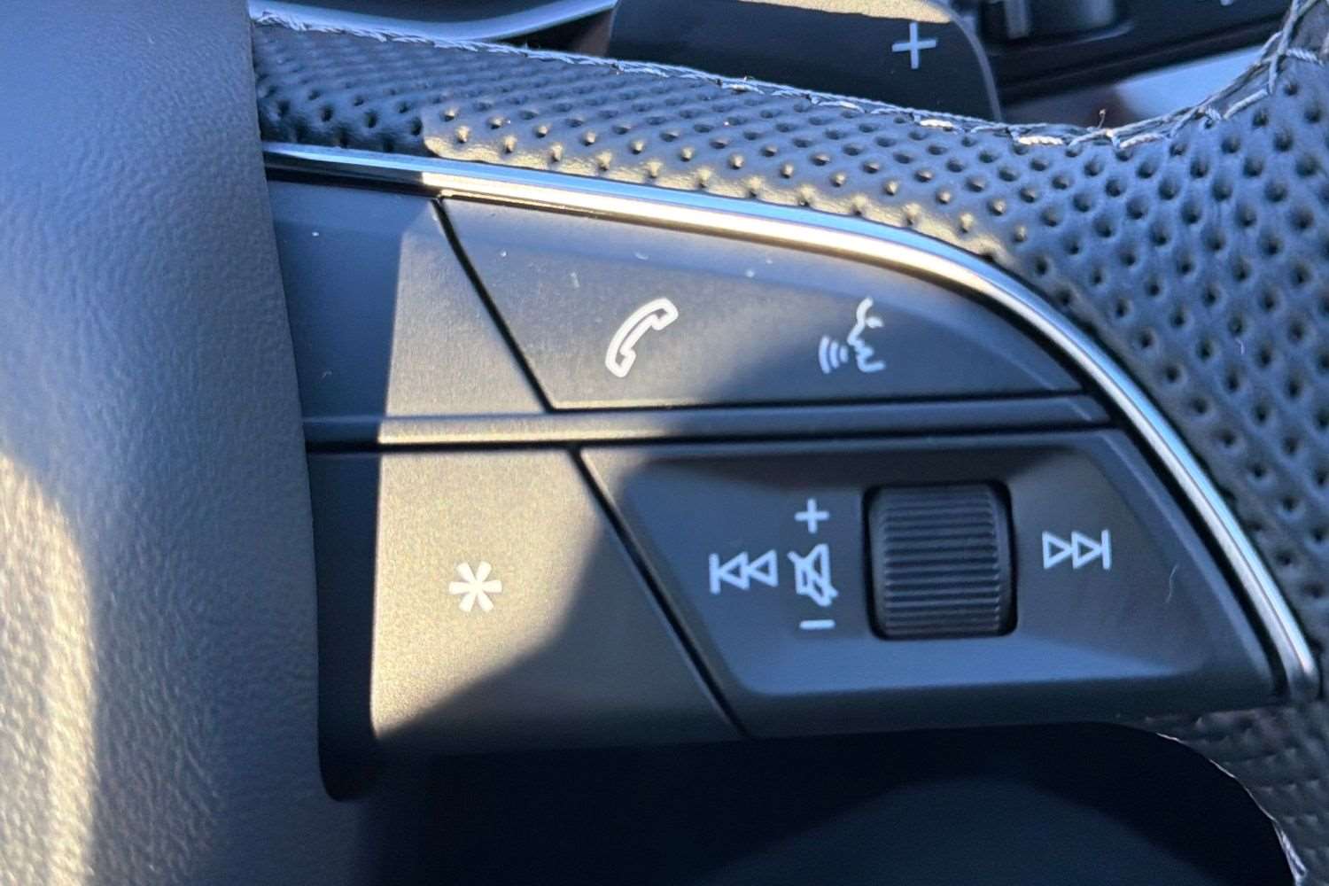 Used Audi Q8 for sale - 76761135: Photo 17