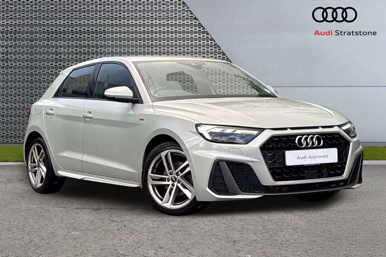 Used Audi A1 2023 for sale - 76401236: Photo 1