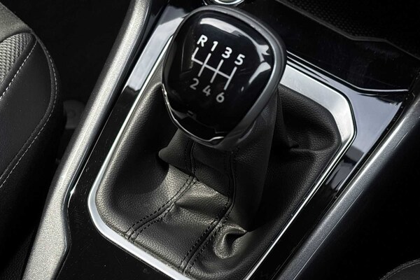 Used Volkswagen T-Roc 2023 for sale - 75523043: Photo 15