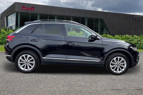 Used Volkswagen T-Roc 2023 for sale - 75523043: Photo 4