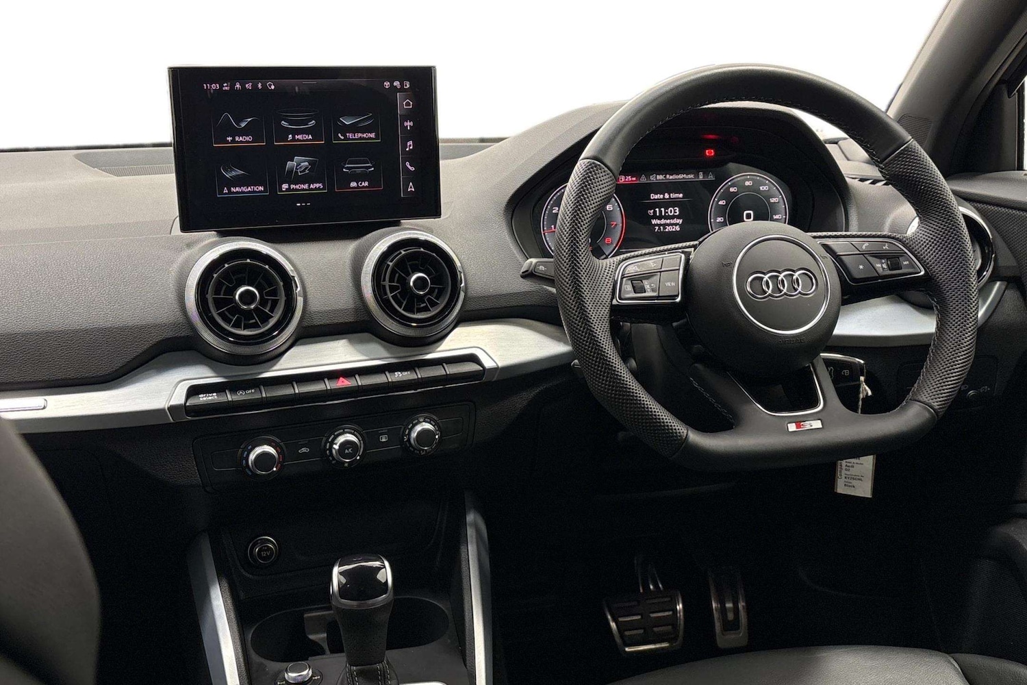 Used Audi Q2 2025 for sale - 77206474: Photo 2