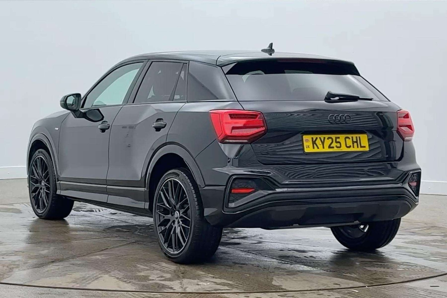 Used Audi Q2 2025 for sale - 77206474: Photo 3