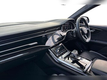 Used Audi Q8 2023 for sale - 77361422: Photo