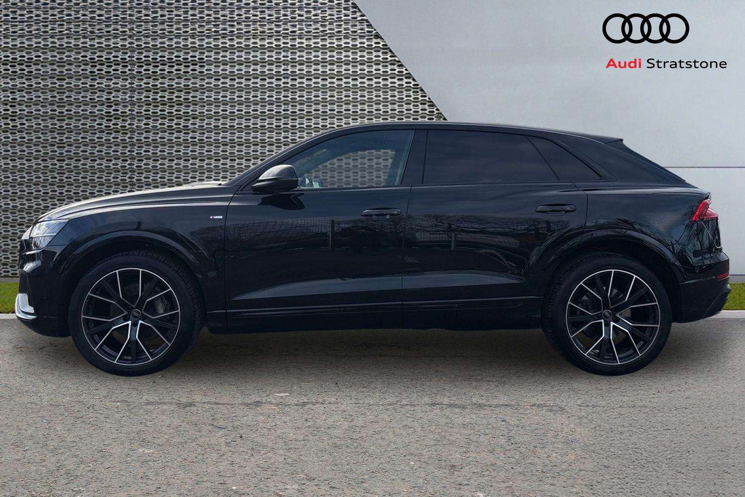 Used Audi Q8 2023 for sale - 77361422: Photo 8