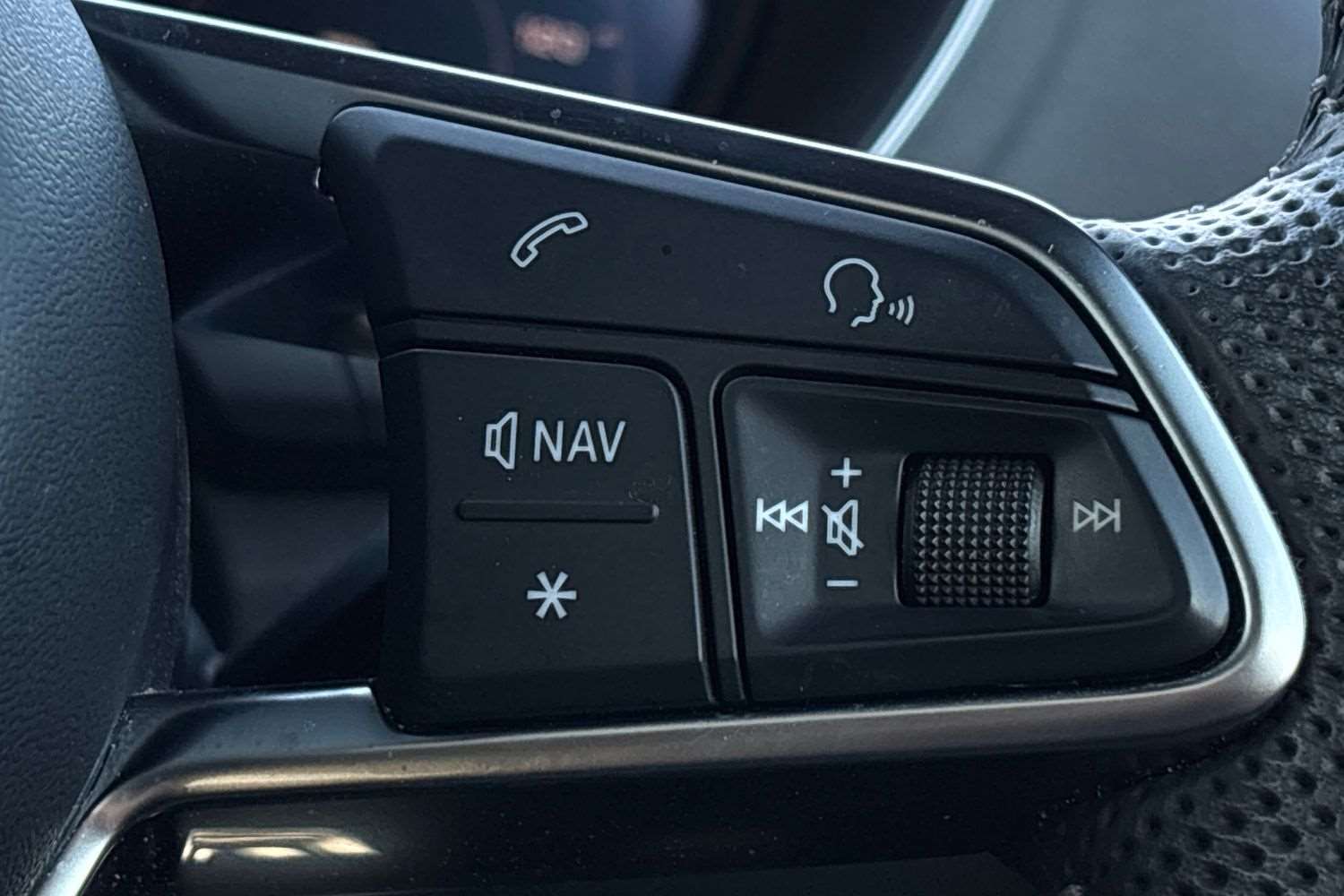 Used Audi TT 2023 for sale - 77943224: Photo 17