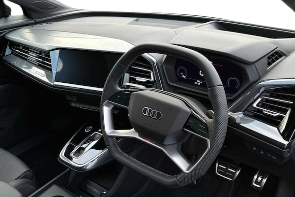 Used Audi Q4 e-tron 2024 for sale - 74716246: Photo 6