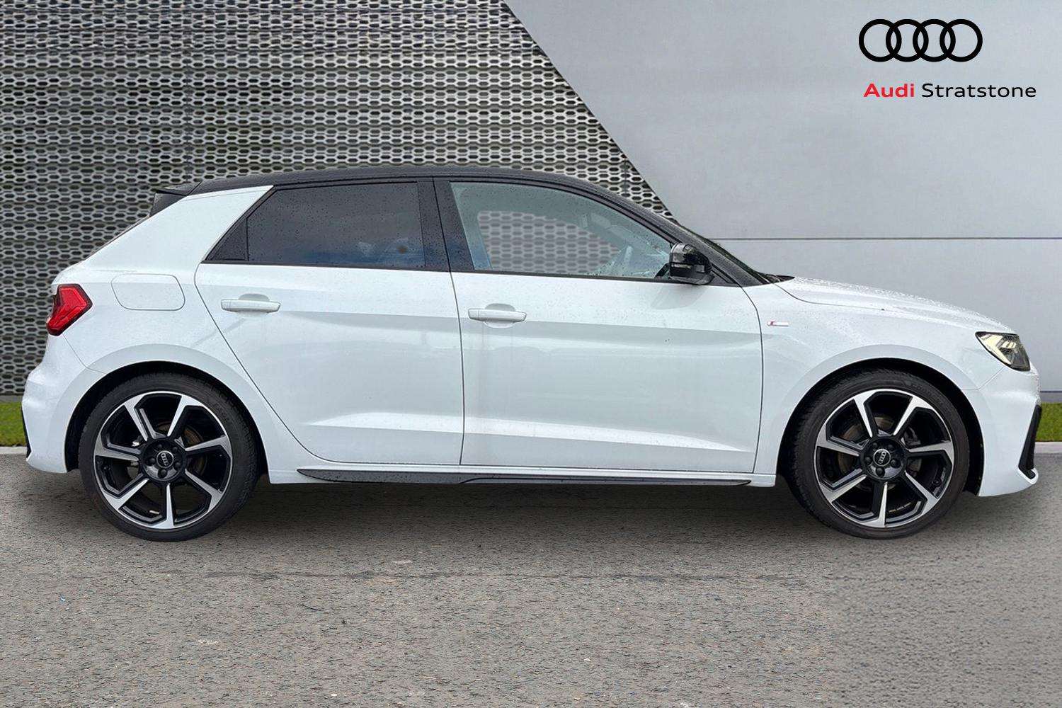 Used Audi A1 2022 for sale - 76351612: Photo 4