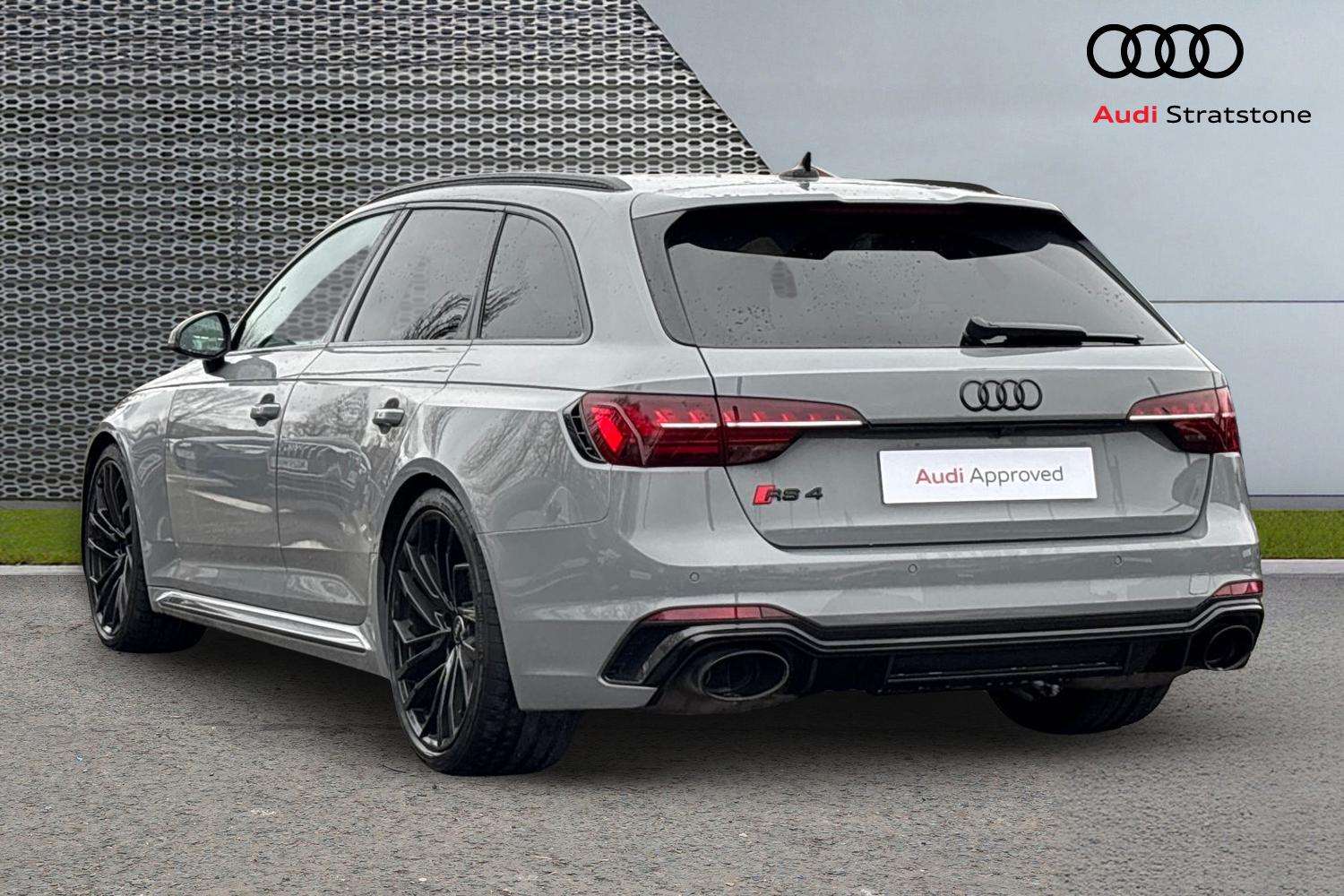 Used Audi RS4 2022 for sale - 77333861: Photo 3