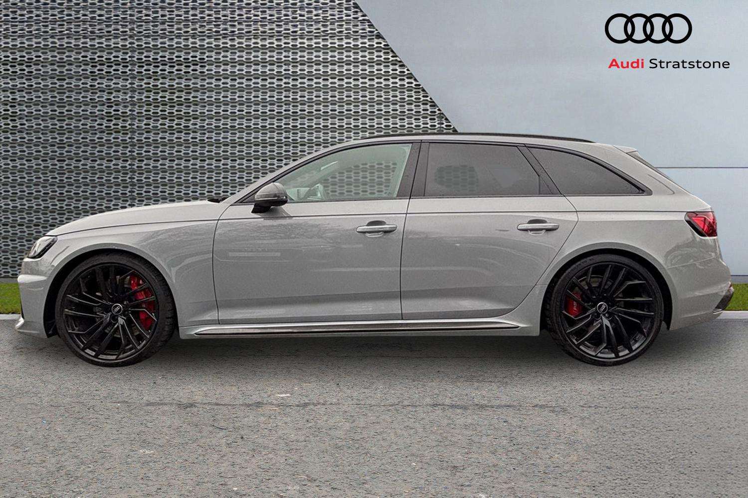 Used Audi RS4 2022 for sale - 77333861: Photo 8