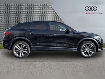 Used Audi Q3 2023 for sale - 77726665: Photo