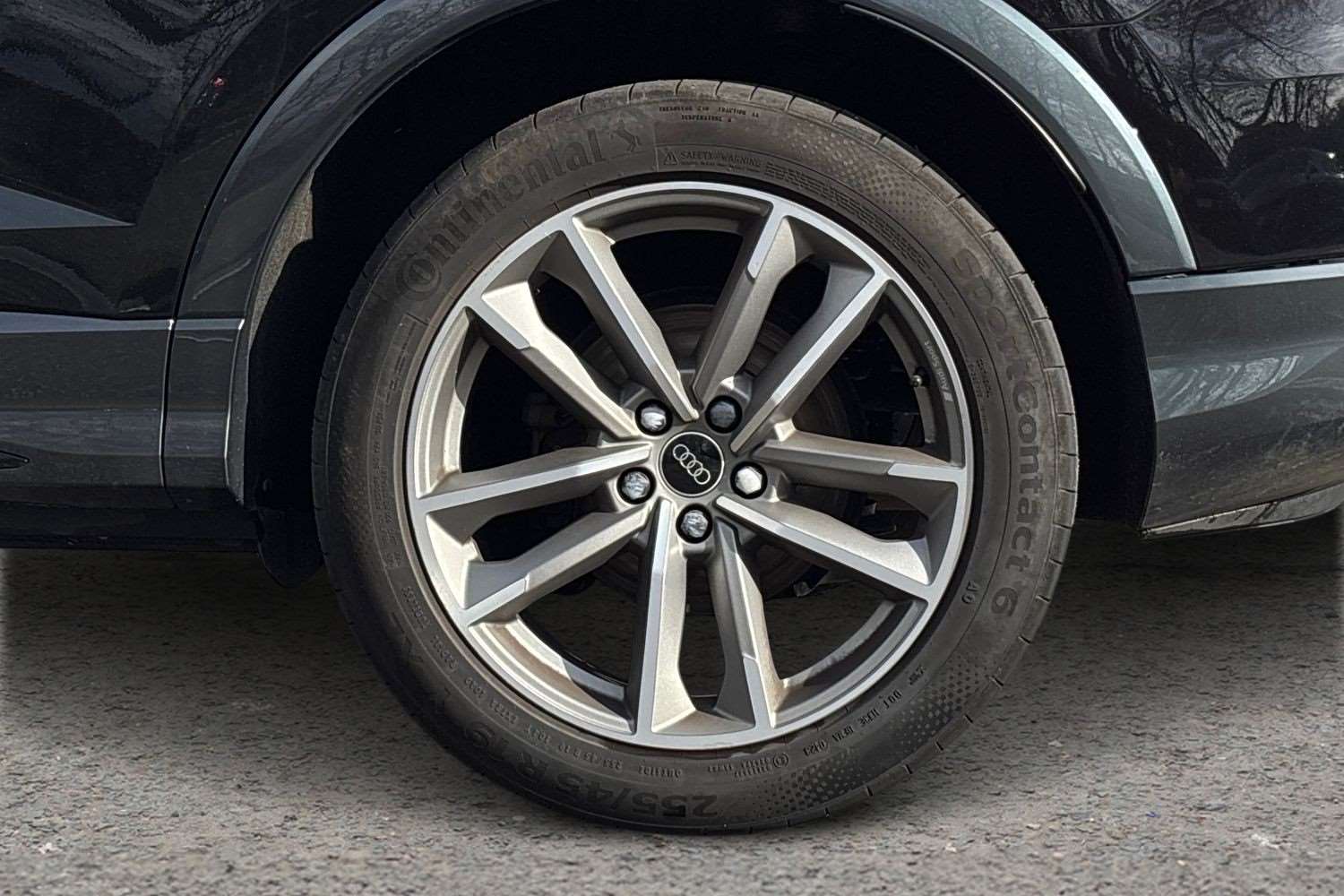 Used Audi Q3 2023 for sale - 77726665: Photo 9