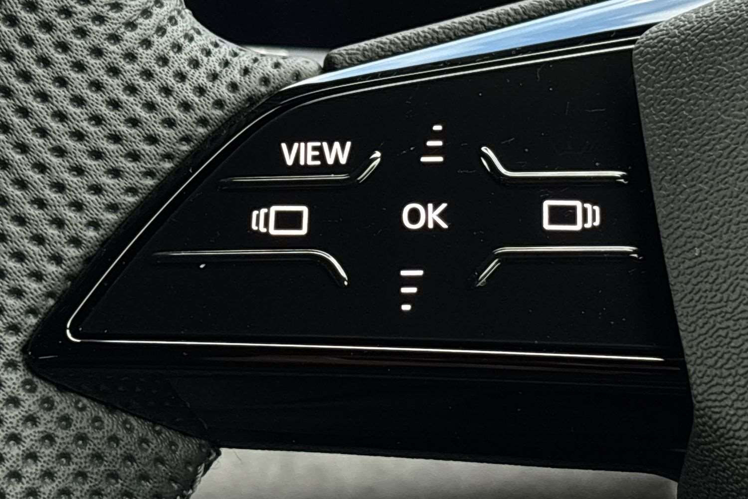 Used Audi Q6 e-tron 2025 for sale - 76955290: Photo 16