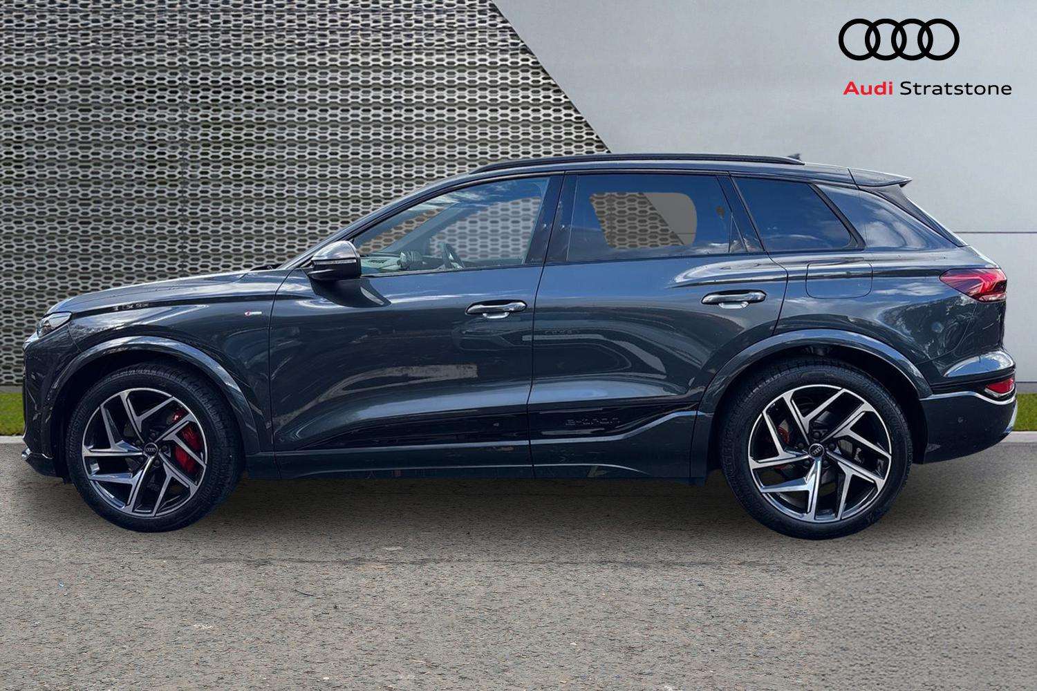 Used Audi Q6 e-tron 2025 for sale - 76955290: Photo 8