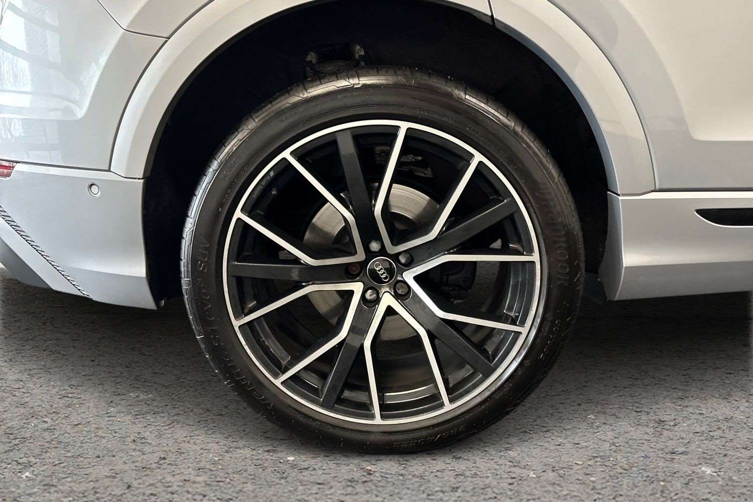 Used Audi Q8 2020 for sale - 77134809: Photo 9